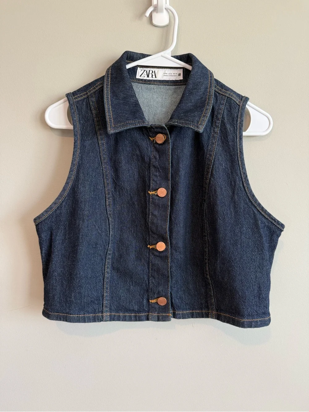 ZARA Cropped Dark Blue Denim Sleeveless Vest Size Medium